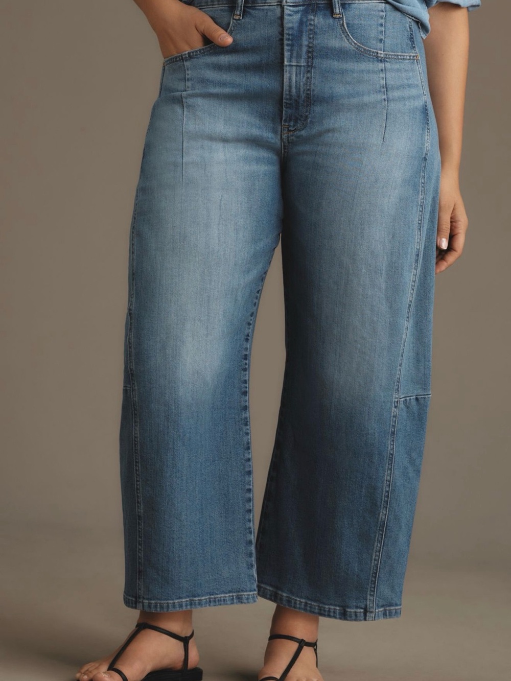 Pilcro Mid-Rise Heritage Barrel Jeans - Casual Women's Jeans - Picture 6 of 8